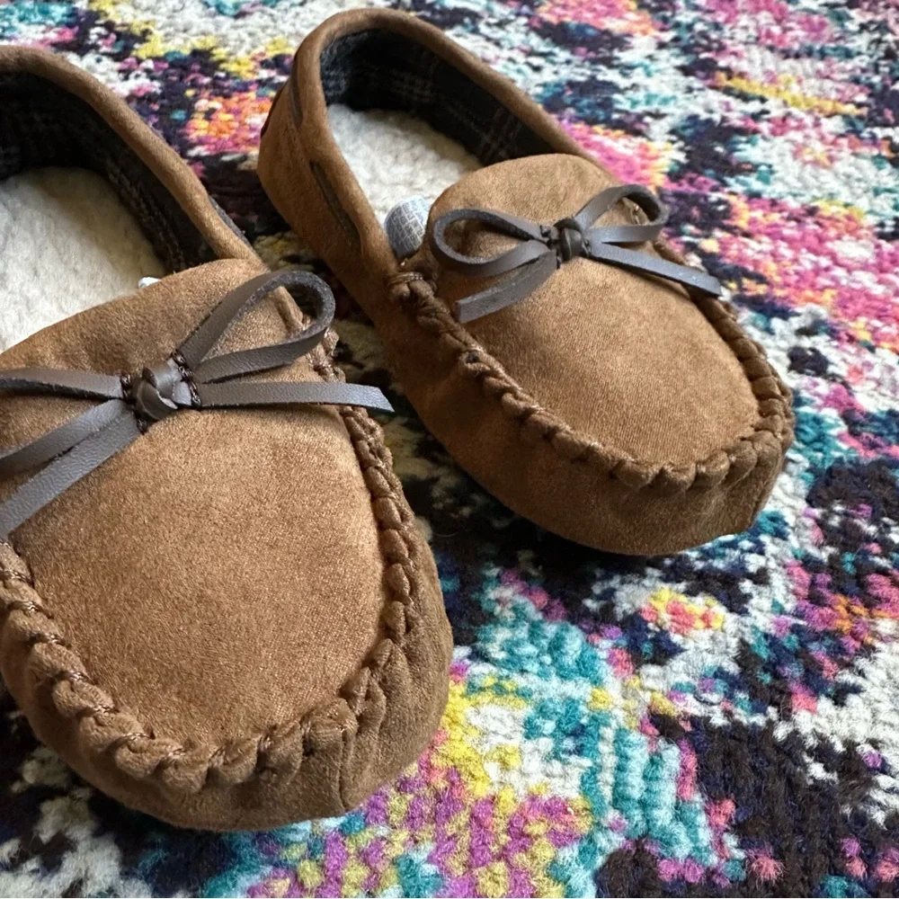 Cat & Jack Carter Toddler Slip On Faux Shearling Lined Moccasin 8 Brown